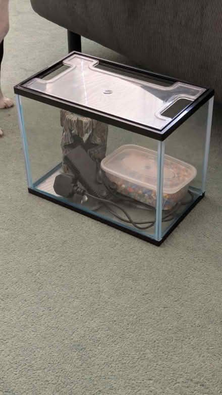 Photo of free Small fish tank (BR1) #1