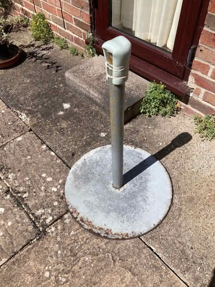 Photo of free Outdoor table (Steventon OX13) #1