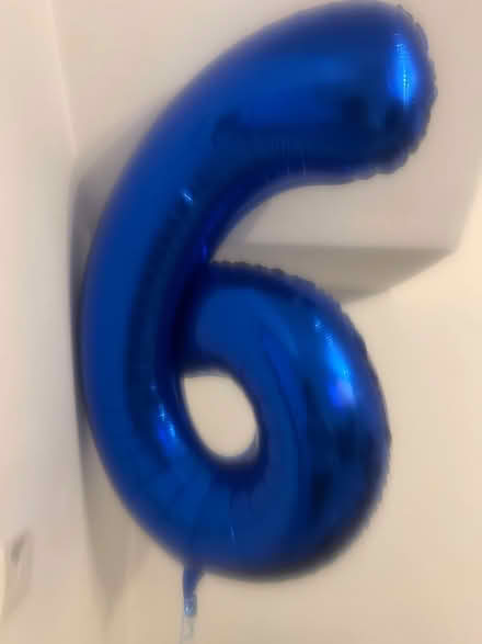 Photo of free Blue number 6 balloon (N1 4nu) #1