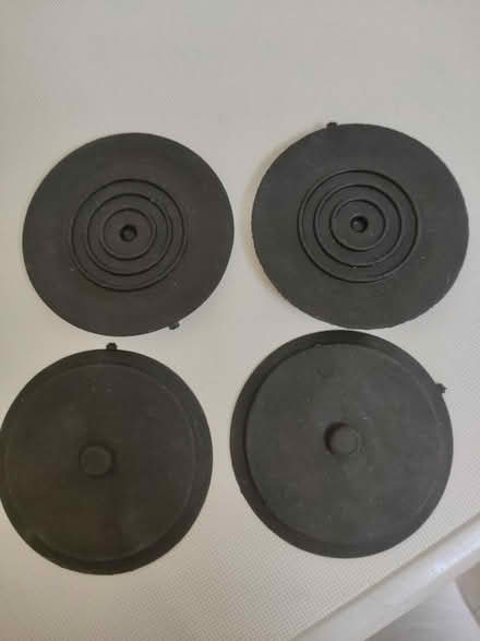 Photo of free 4 antislip feet? (Jericho OX2) #1