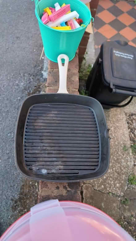 Photo of free Cast iron grill pan (RG1, reading) #1