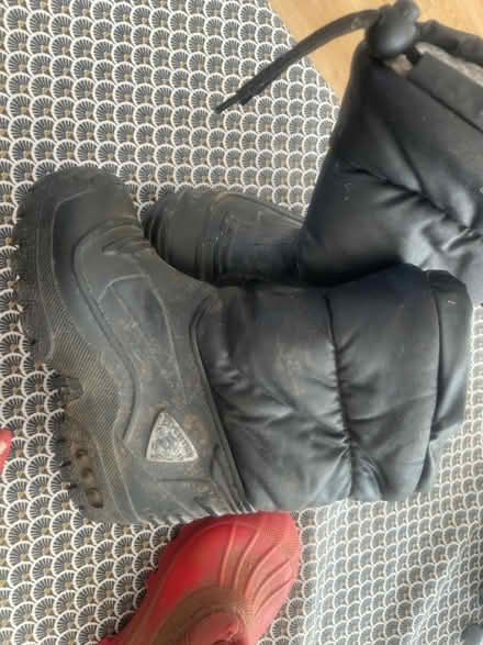 Photo of free Children's boots (Bushey WD23) #2