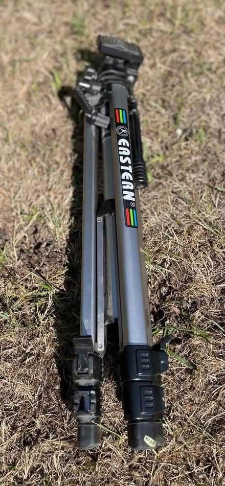 Photo of free Camera Tripod (ME9) #2