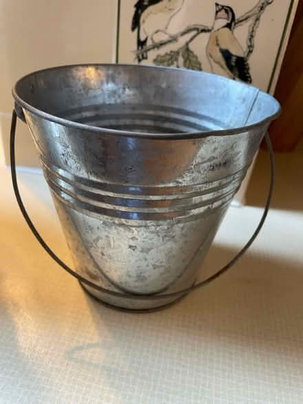 Photo of free 10 aluminium or tin buckets (Wimbledon Park SW19) #1