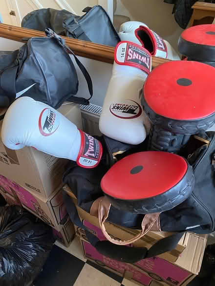 Photo of free York belt & boxing stuff (West Ewell Epsom KT19) #2