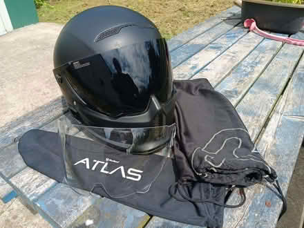 Photo of free Motorcycle helmet with two visors (Pant SY10) #1