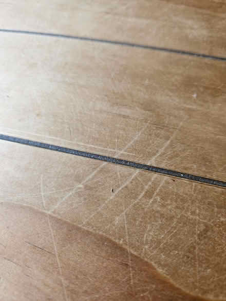 Photo of free Coffee table (Penge) #2