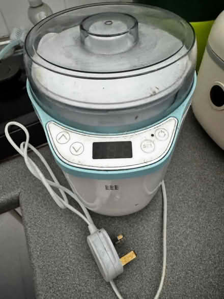 Photo of free yoga maker (Headington OX3) #1