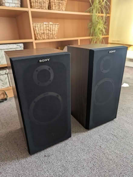 Photo of free Sony midi system and speakers (s2 5lw) #2