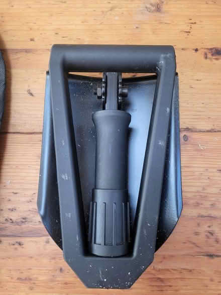 Photo of free Foldable snow shovel (Heaton Moor SK4) #1