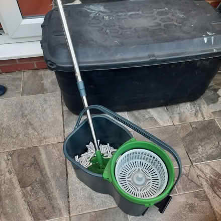 Photo of free Wizz mop (Selly Oak B29) #1