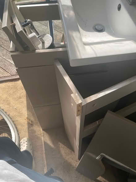 Photo of free Toilet And basin (BR2) #4