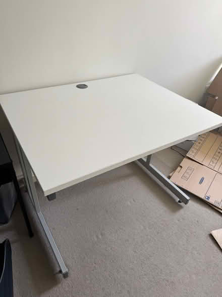 Photo of free White Desk (Richmond) #1