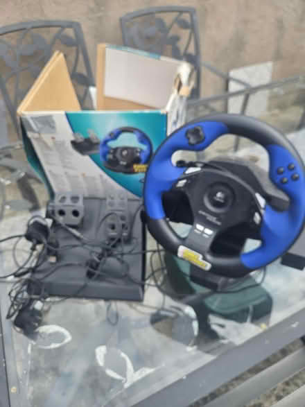 Photo of free PS2 steering wheel (Holywell CH8) #1