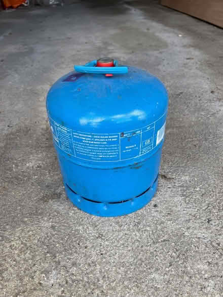 Photo of free CAMPINGAZ butane gas bottle (Rose Hill OX4) #1