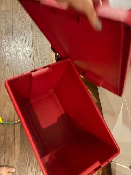 Photo of free Big red storage box (Barnsbury N1) #1