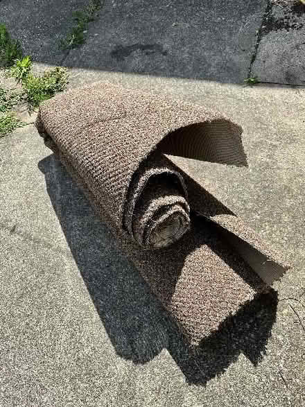 Photo of free Carpet. 4m x 2.25m (Heworth YO31) #1