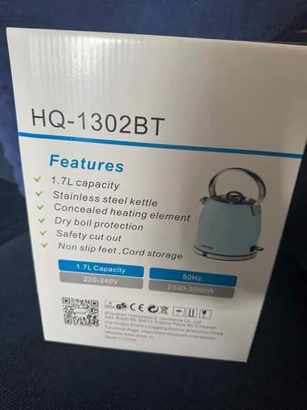 Photo of free Blue Kettle - used once (Carshalton SM6) #2