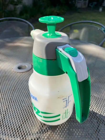 Photo of free Handheld Sprayer (New Malden KT3) #2