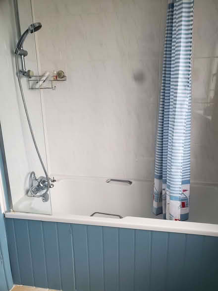 Photo of free Bath (TN25) #1