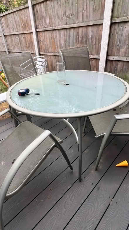 Photo of free Garden Table (SE3) #3