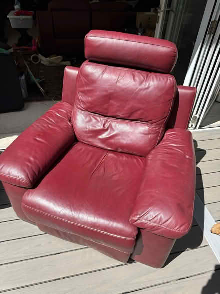 Photo of free Leather recliner and ottoman with storage (West Byfleet KT15) #2