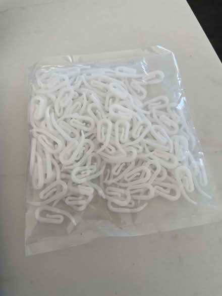 Photo of free White curtain hooks x100 (Bloomfield) #1