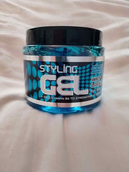 Photo of free wet look hair gel - never used (Warstock B14) #1