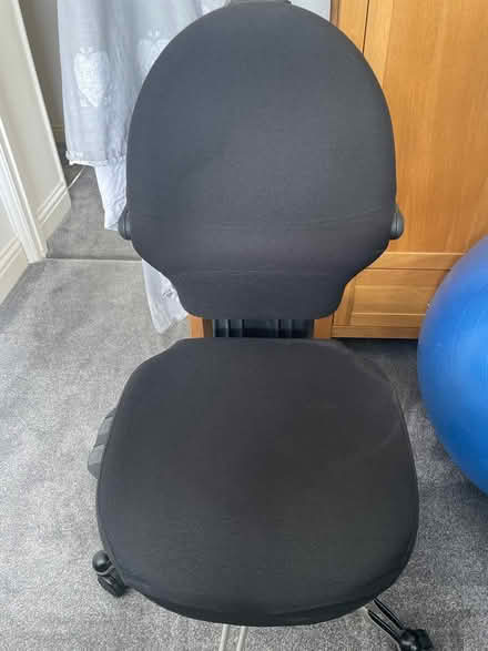 Photo of free Computer chair (UB6) #1