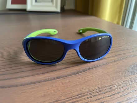 Photo of free Children sunglasses (Oxford OX2) #1