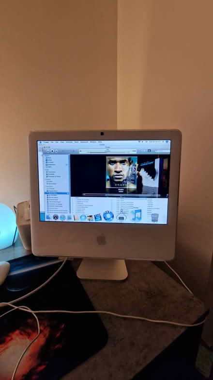 Photo of free iMac Desktop Computer + mouse (Falkirk FK2) #4