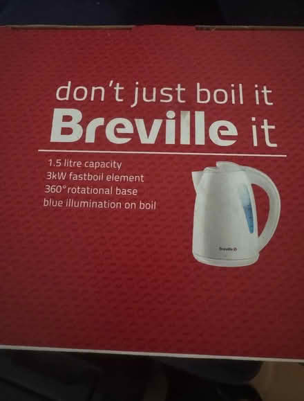 Photo of free Breville Cordless Kettle - NEW (Carshalton SM6) #2
