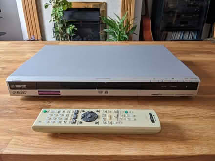Photo of free Sony DVD Recorder RDR-GX120 (Little Chalfont HP6) #1