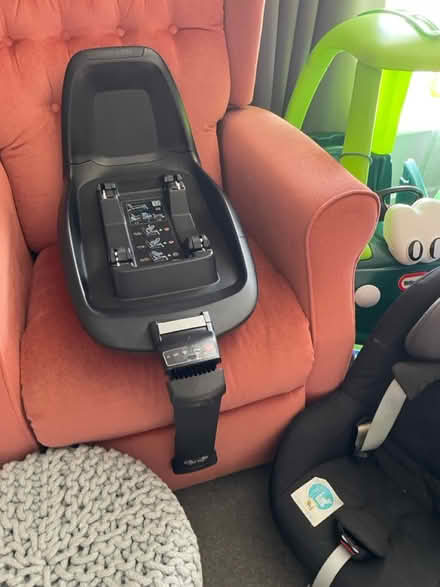 Photo of free Maxi cosi (Lu3 4da) #1