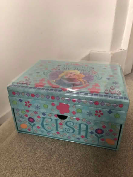 Photo of free Child’s Frozen trinket box (SL6 Furze Platt) #1