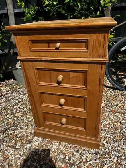 Photo of free Old pine cabinet - project (RG25 Dummer) #1