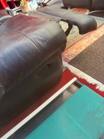 Photo of free Black leather settees (Gedling NG4) #3