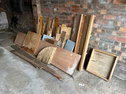 Photo of free A large-ish collection of wood (various sizes) (Rose Hill OX4) #2