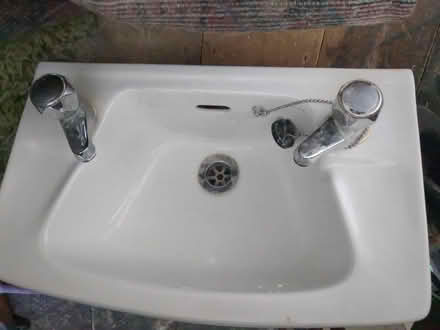 Photo of free Small sink ceramic (Llandrindod LD1) #2