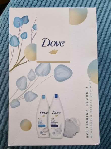 Photo of free Dove body wash set (Tonbridge TN12) #1