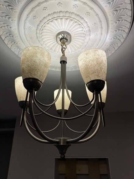 Photo of free Ceiling lights X2, wall lights x4 (Salph End MK41) #1