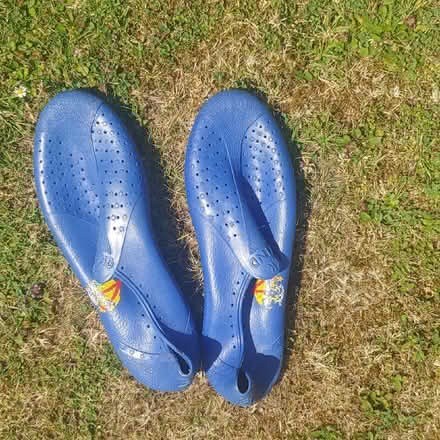 Photo of free Pair of Windsurfing Shoes (CT19) #1