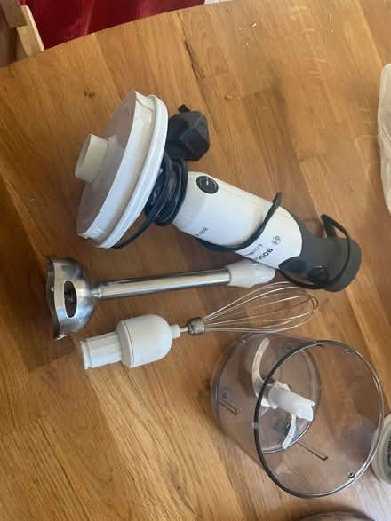 Photo of free Bosch ErgoMixx 800W (partly broken) (Queen's Park BN2) #1