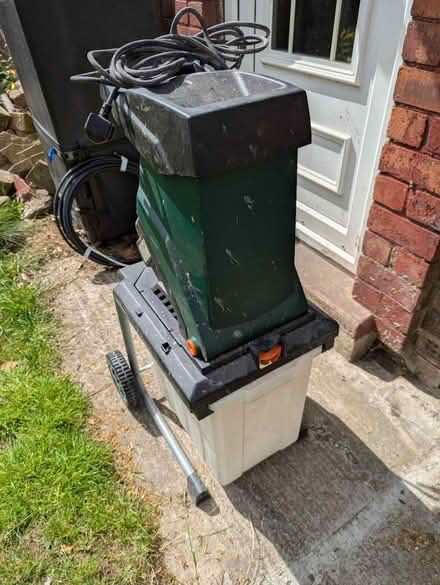 Photo of free 2500W Garden Shredder (DL6 1AJ) #2
