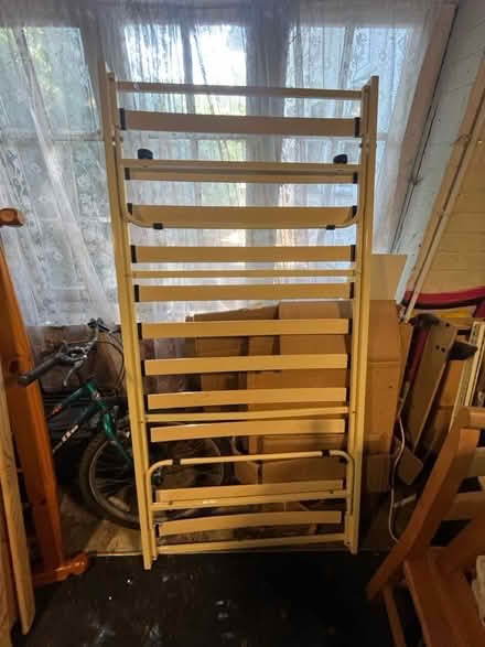 Photo of free Trundle Bed (SG6) #1