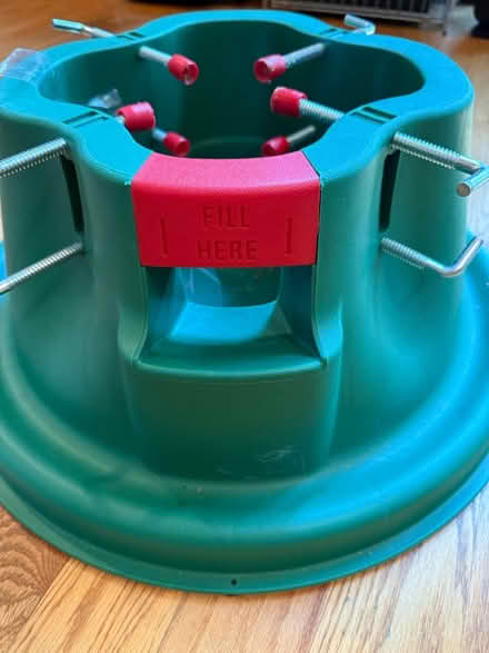 Photo of free Christmas Tree Stand (Near 11 and Woodward) #3