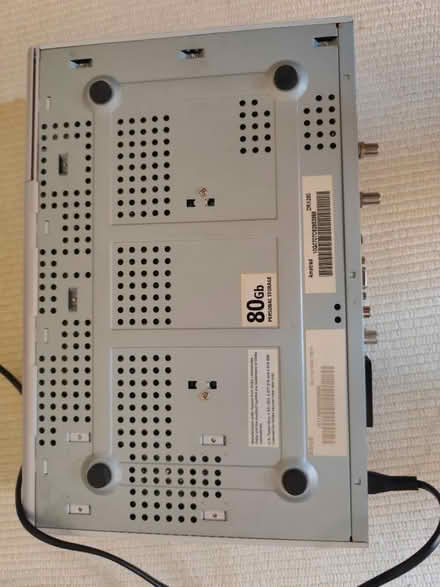 Photo of free Vintage Sky box + two remotes (Stepney Green, E1) #3