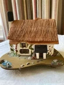 Photo of free Old musical box (Mitcham's Corner CB4) #1