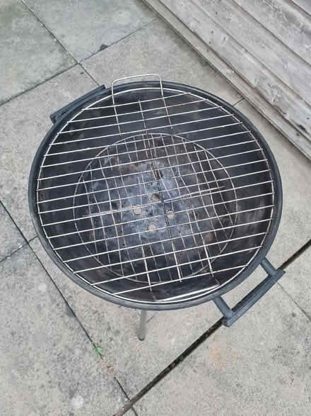 Photo of free BBQ (Wollaton Park NG8) #2