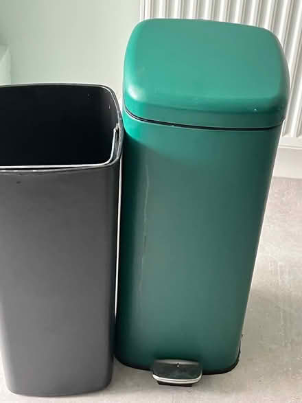 Photo of free Kitchen bin (SE12) #2